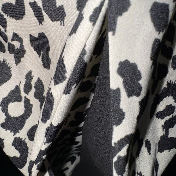 MNG collection leopard print short sleeve dress women’s size 2 - Picture 8 of 8